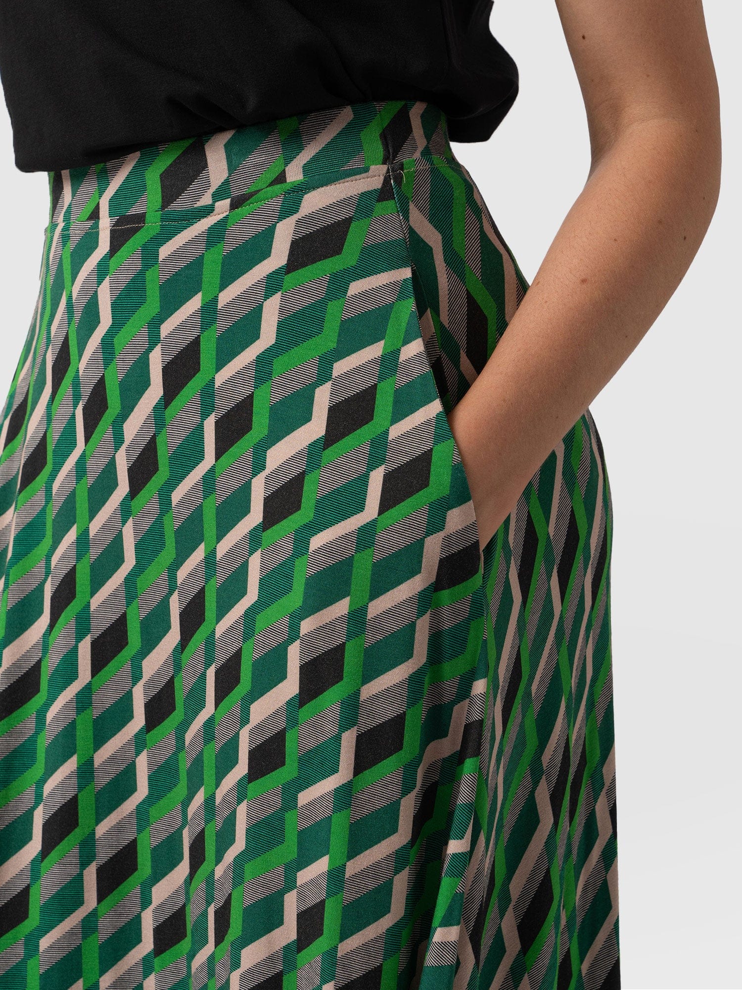 Riley Skirt - Jardin Geo